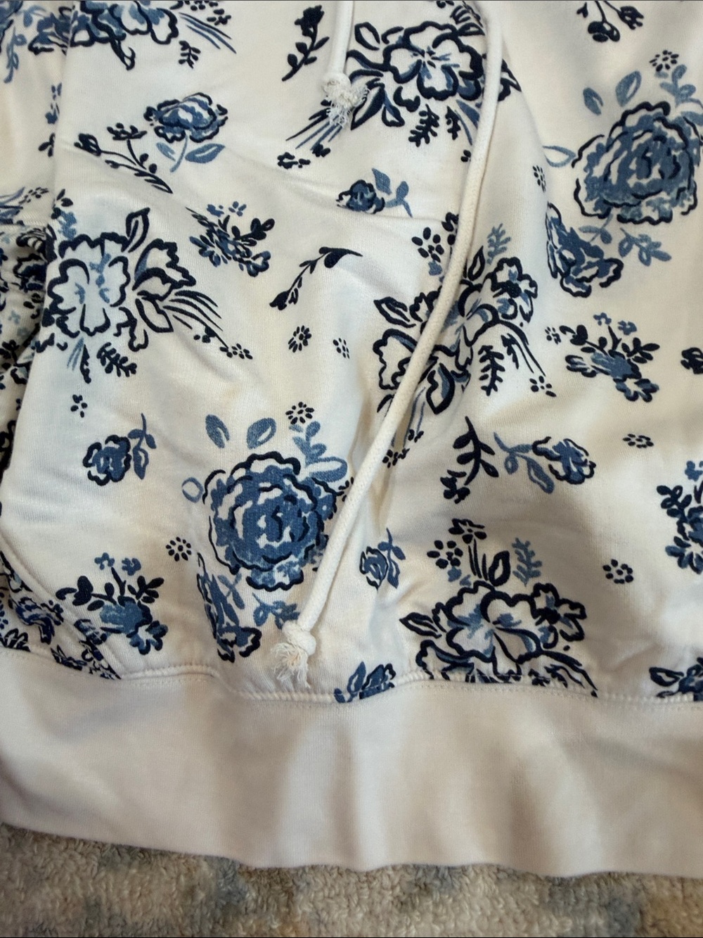 Floral sweatshirt - Picture 10 of 14